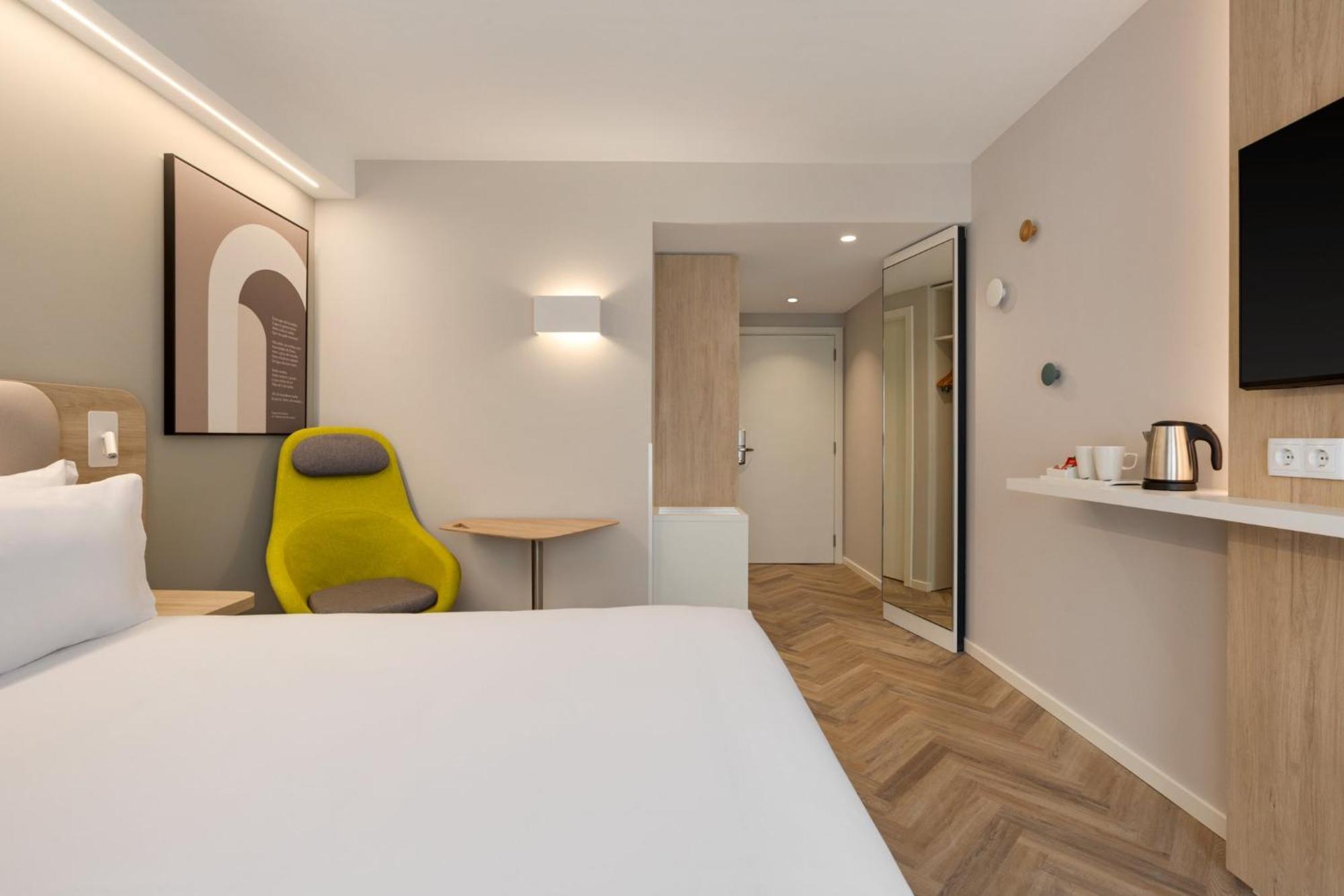 Holiday Inn Express Evora By Ihg Bagian luar foto