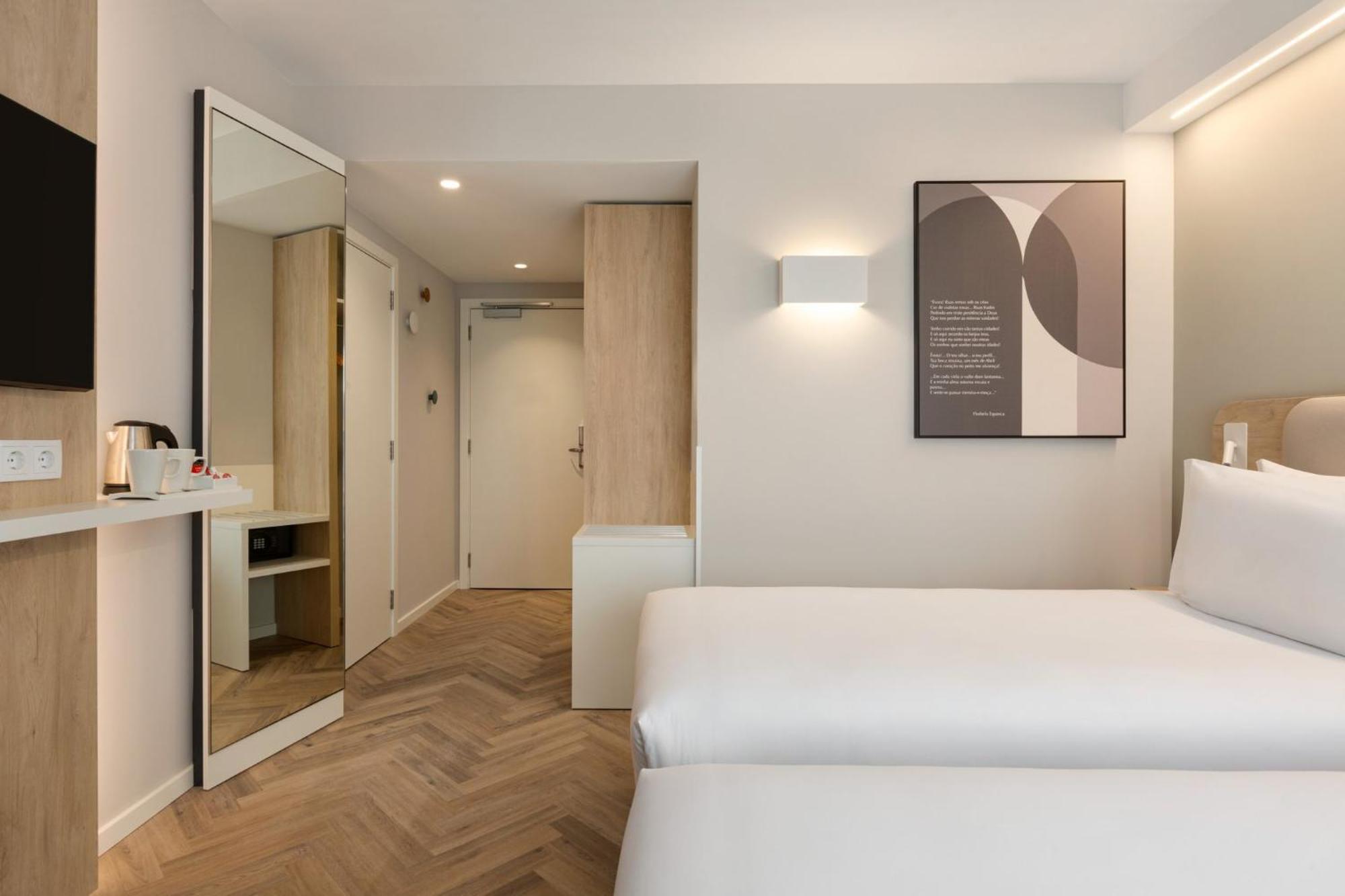 Holiday Inn Express Evora By Ihg Bagian luar foto