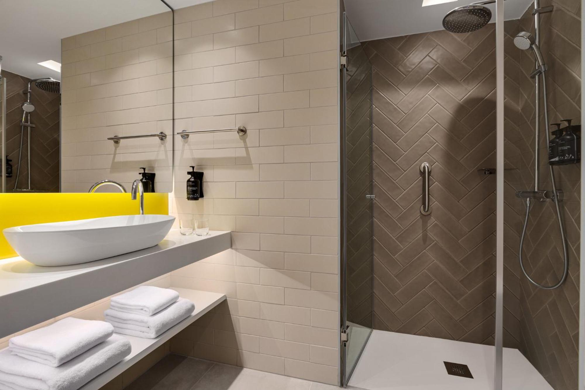 Holiday Inn Express Evora By Ihg Bagian luar foto