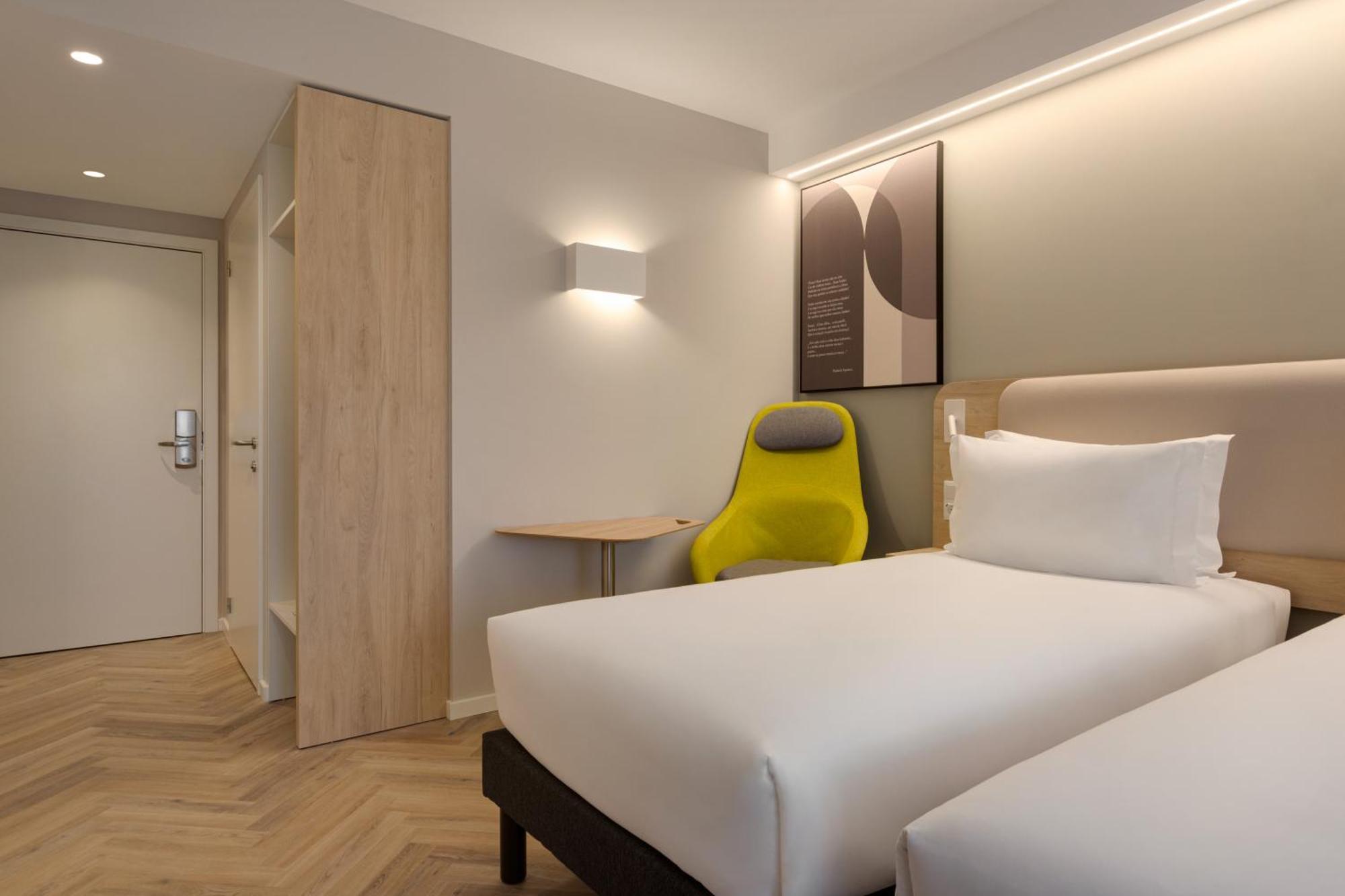Holiday Inn Express Evora By Ihg Bagian luar foto